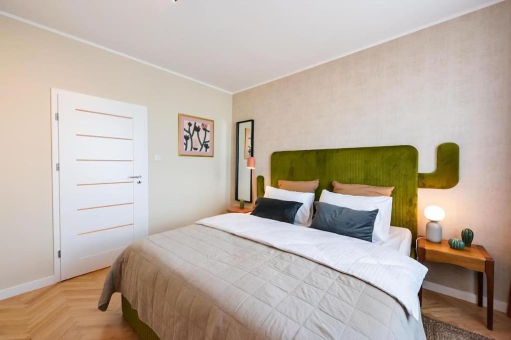 Eclectic City Apartment Near Old Town Varsó Kültér fotó