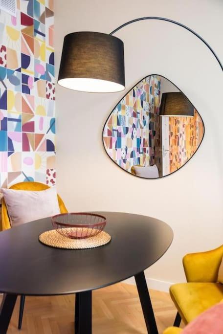 Eclectic City Apartment Near Old Town Varsó Kültér fotó